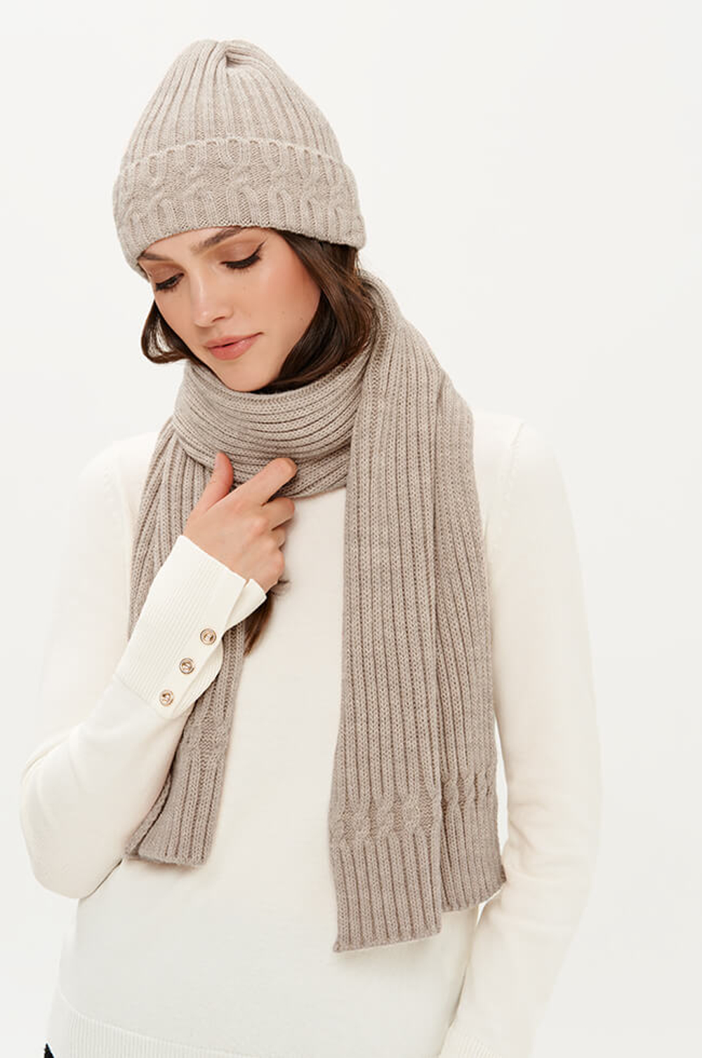 8424 Шарф женский (бежевый)