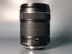 Canon EF-S 18-135mm 3.5-5.6 IS STM