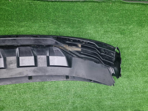 Юбка заднего бампера Geely Monjaro (2021-н.в.)