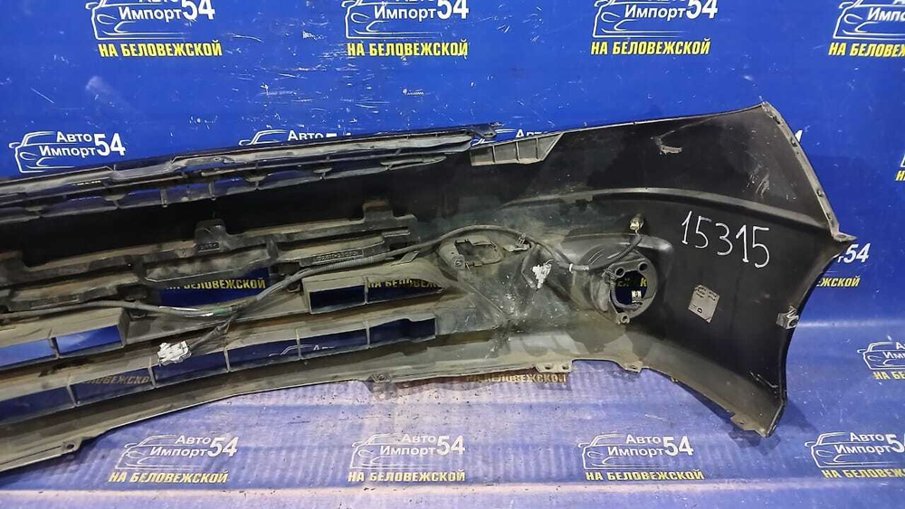 Бампер передний TOYOTA ESTIMA 2003-2005