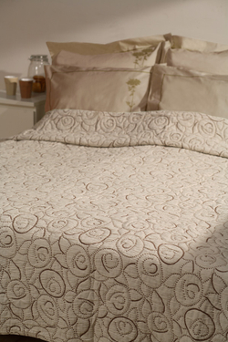 Элитное покрывало Milano коричневое от Luxberry