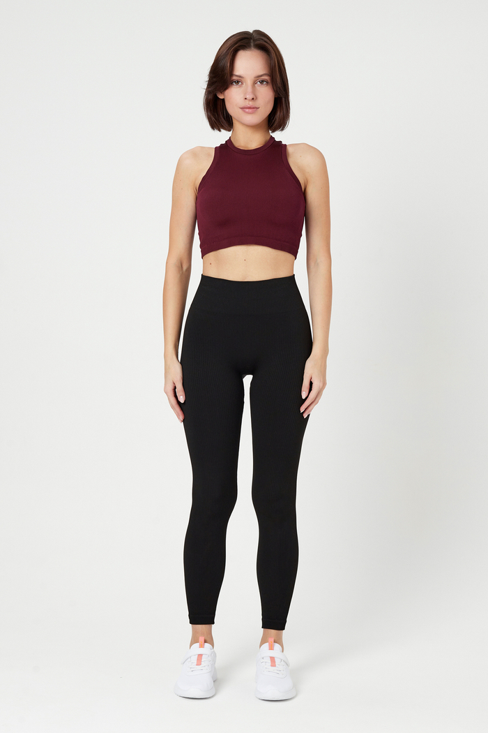 Топ халтер бесшовный