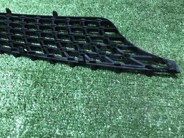 Решетка радиатора Mercedes V w447 (2014-н.в.) AMG