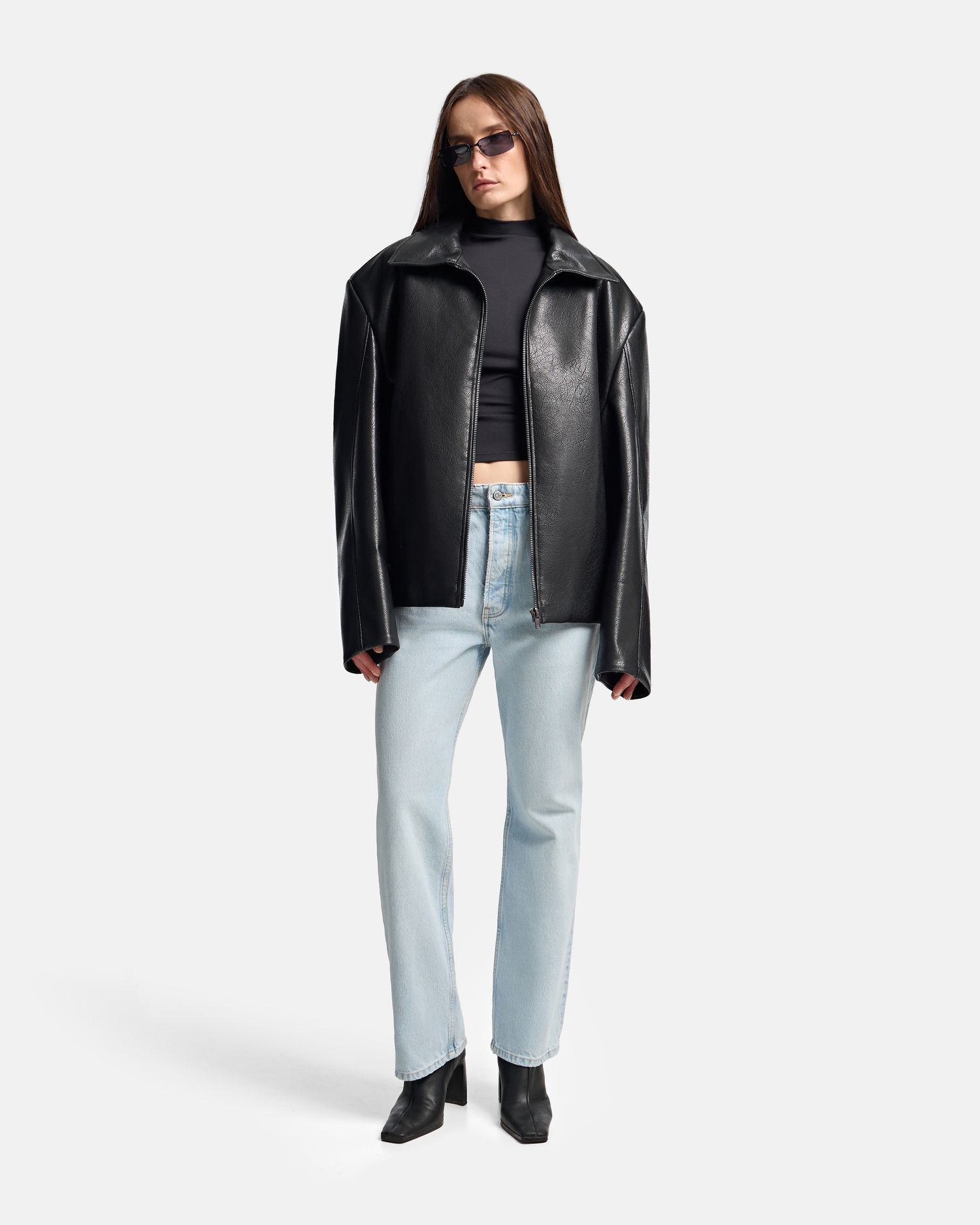 Джинсы Straight Fit