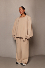 Брюки с акцентными карманами