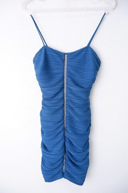 Платье Dollar  коктейльное 40 размер