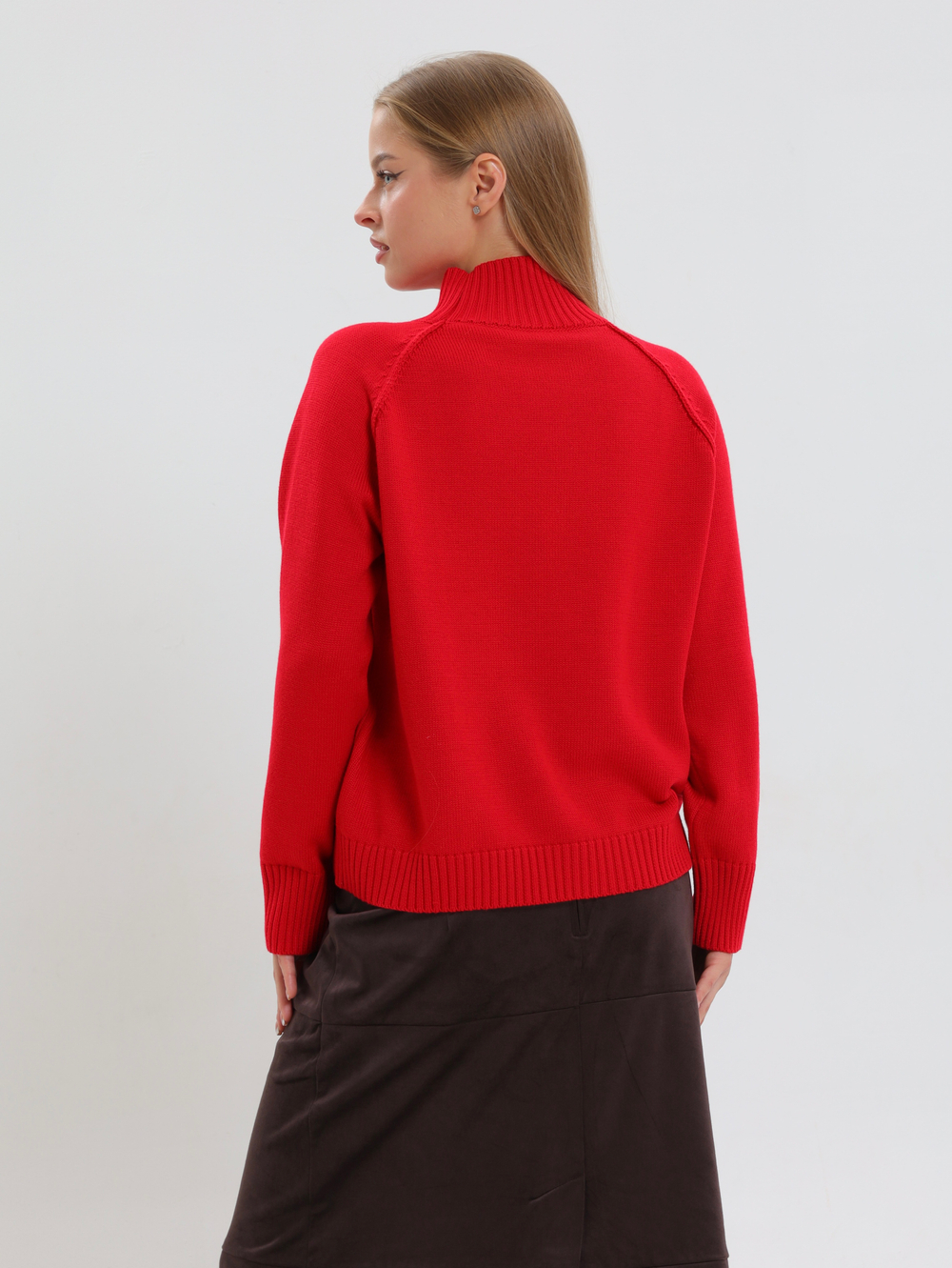 Вязаный свитер без разрезов