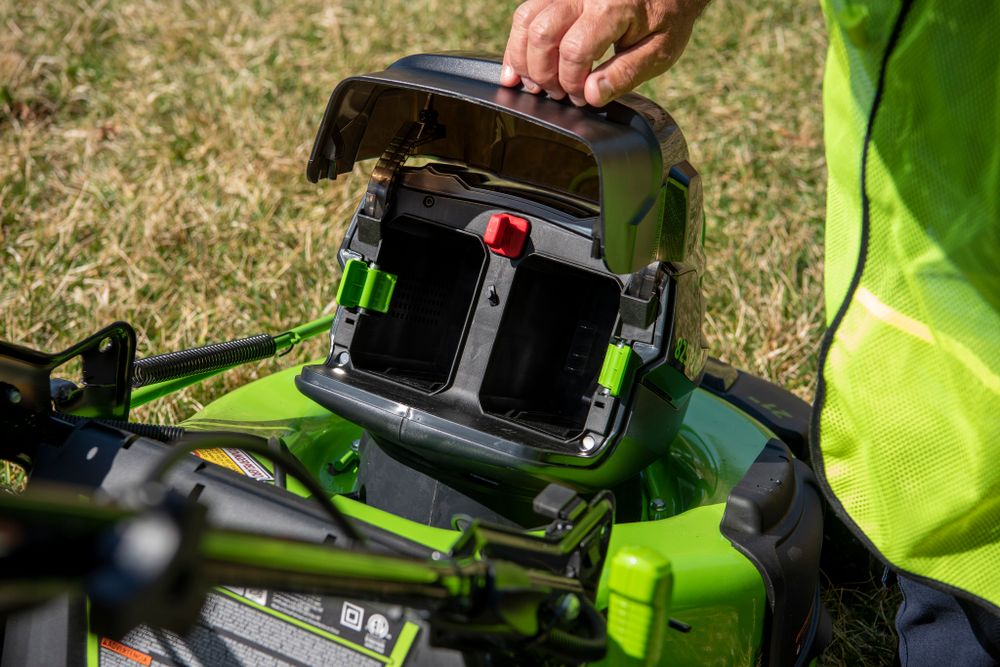 Аккумуляторная самоходная газонокосилка Greenworks GC82LM51SP2, 2515907.82v, 51 см, без АКБ и ЗУ