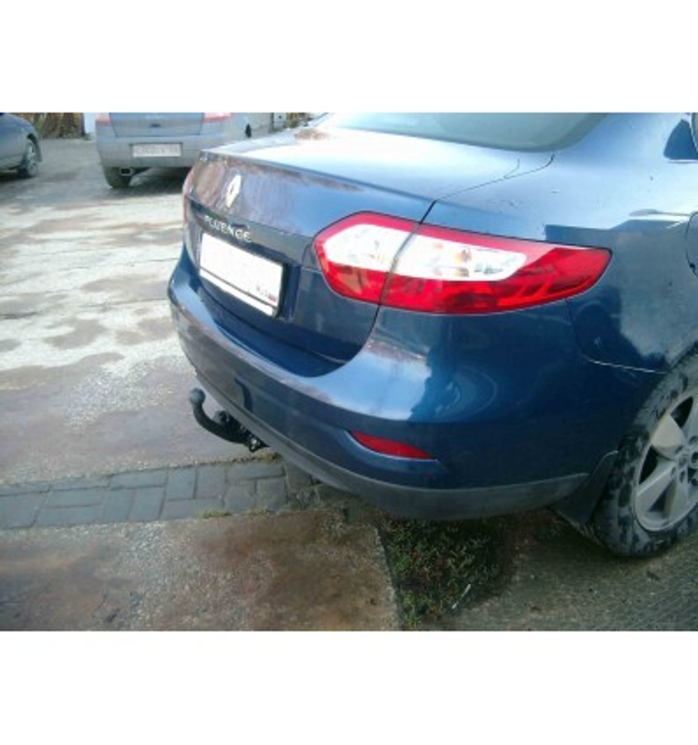 Фаркоп Renault Fluence 2009-2015, условно-съемный,(без электрики) Трейлер.9020