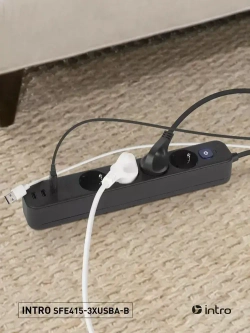 Сетевой фильтр Intro SFE415-3xUSBA-B с базовой защитой с заземлением с выключателем 4 розетки+3xUSBA 3,3A 1,5м 10А / удлинитель сетевой 1,5м