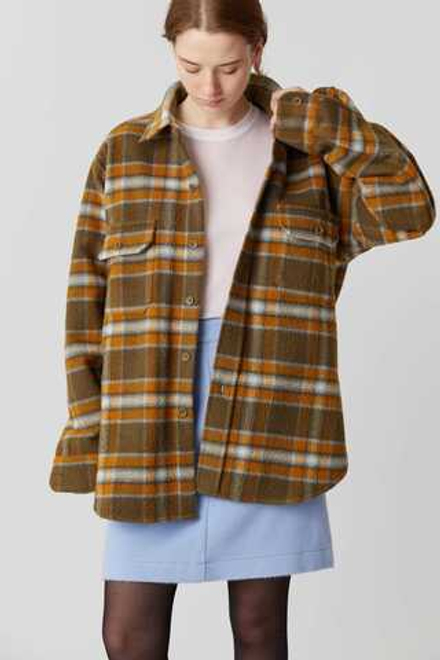 Объемная мужская рубашка в клетку