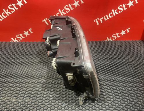 Фара передняя левая