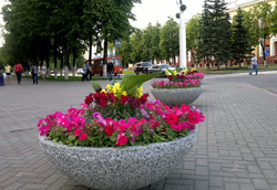 Цветочница бетонная Плато