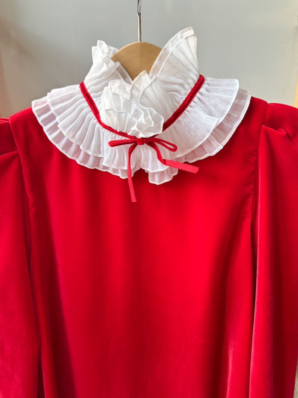 Новое бархатное платье Il Gufo, 128