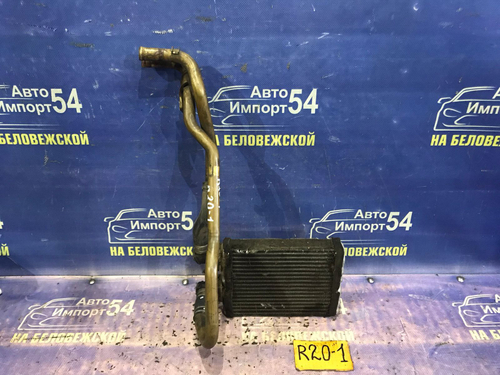 Радиатор печки NISSAN MISTRAL 1997