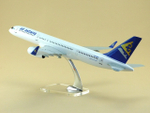 Модель самолета Boeing 757-200 (М1:100, Air Astana) с винглетами