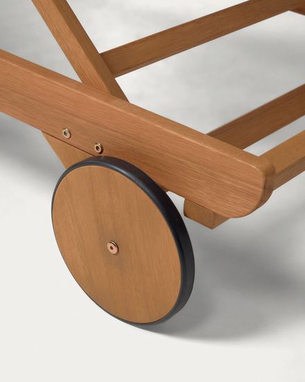 Шезлонг Beila из массива эвкалипта Испания La Forma