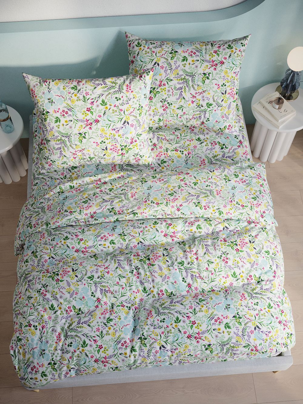 Простынь перкаль Сказка "Полевые цветы" 240x215 см