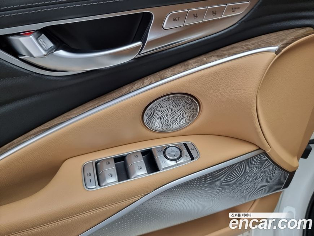Kia The K9 (Quoris/K900) 3.8 GDI AWD (09.2020)
