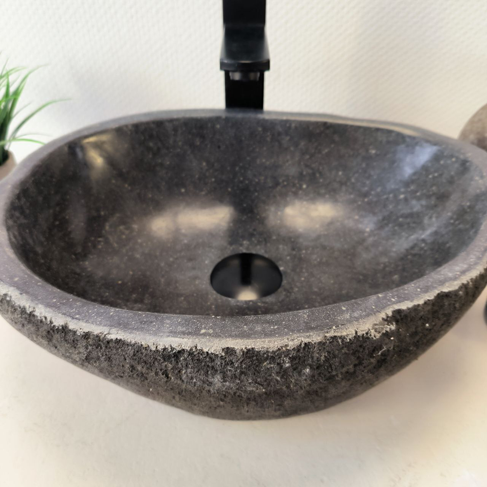 Раковина из речного камня RS-66029 43х33х15 из натурального камня