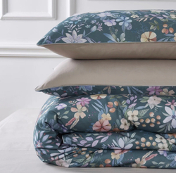 Постельное белье ЕВРО (двуспалка) Египедский Хлопок Цветы на зеленом