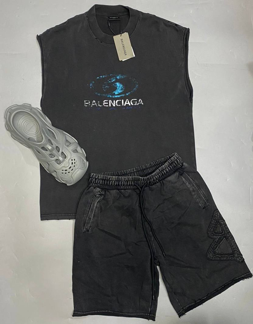 Футболка Balenciaga