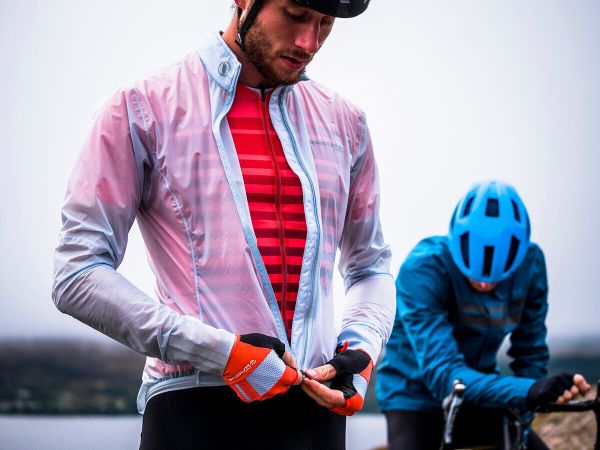 Топ-5 советов по выбору слоёв одежды для велоспорта Топ-5 советов по выбору слоёв одежды для велоспорта