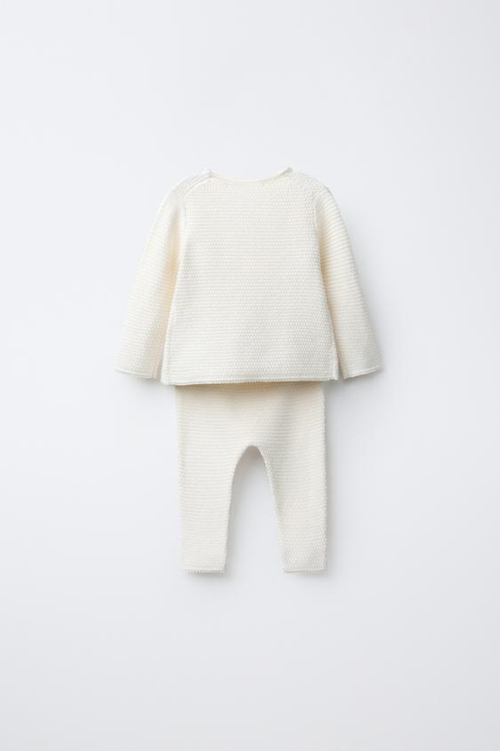 ZARA КОМПЛЕКТ ИЗ ФУТБОЛКИ И БРЮК ИЗ ХЛОПКА И ШЕЛКА С ТЕКСТУРОЙ, ЭКРЮ