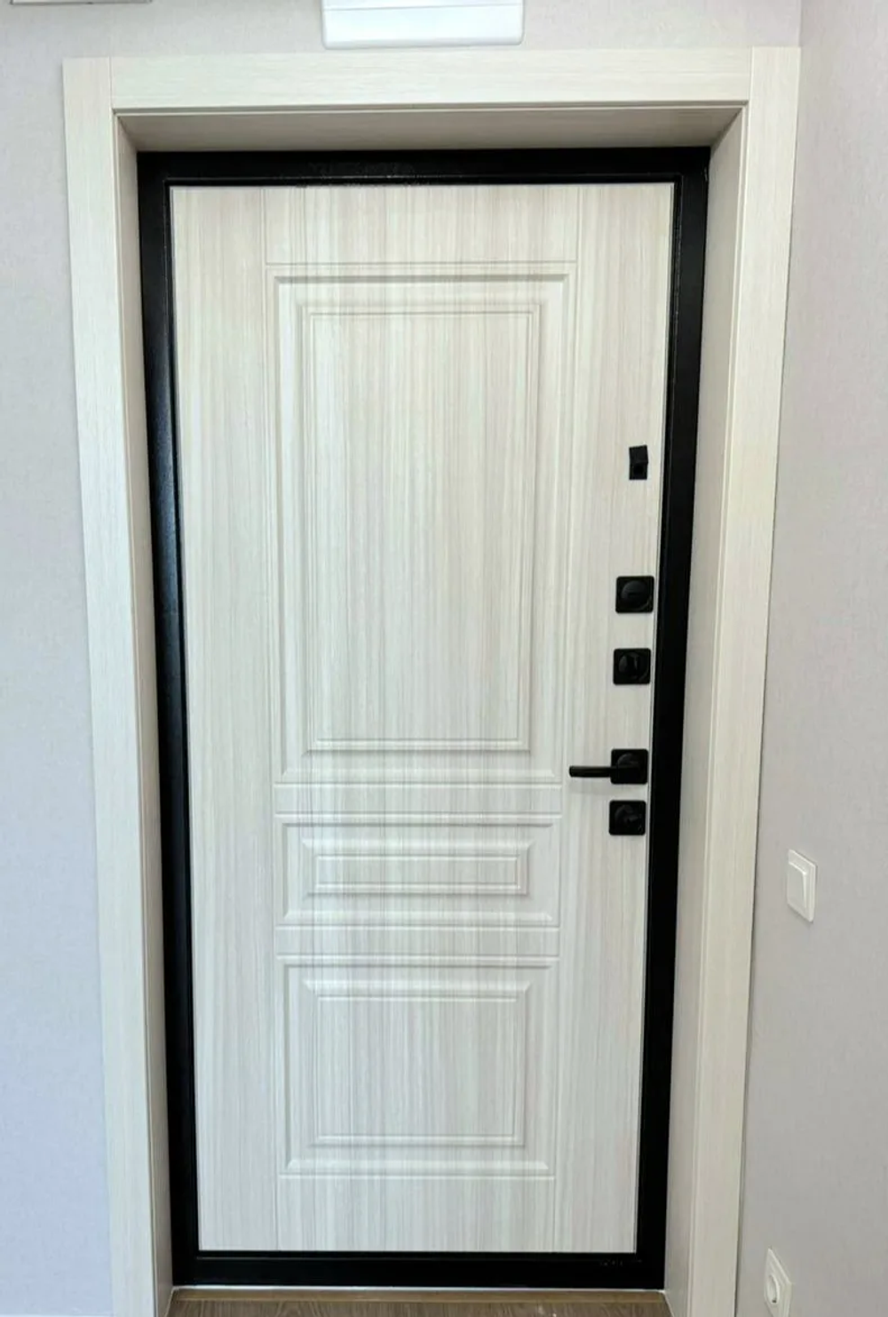 Афина Графит фл243