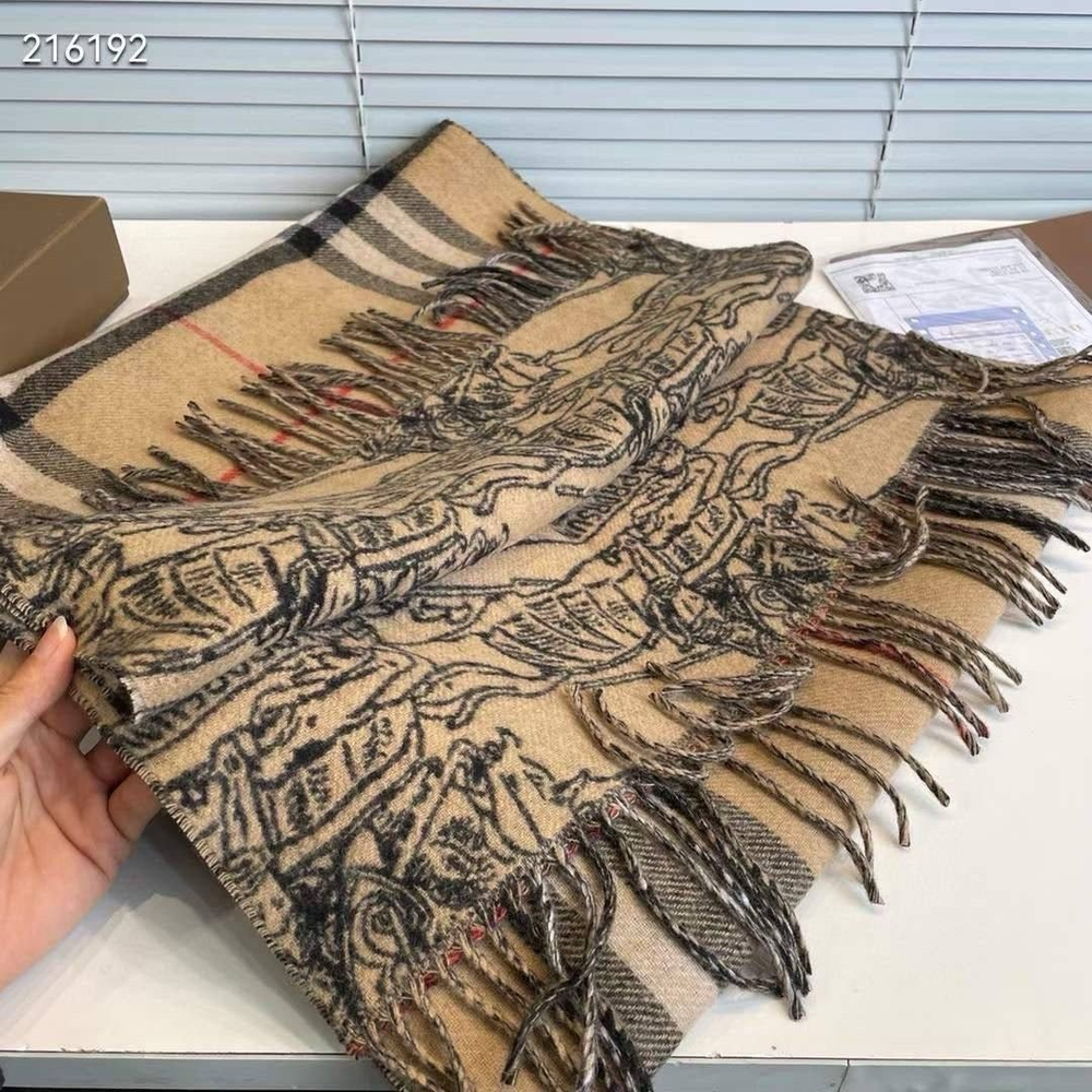 Шарф Burberry