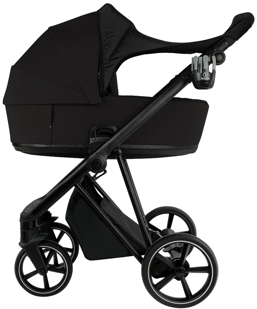 Детская коляска Roan Sol 2.0 3 в 1 с автокреслом Pituso Baesa Pro Black,Beige Canopy SLL/30/T Caviar Black/Black/руч.Black