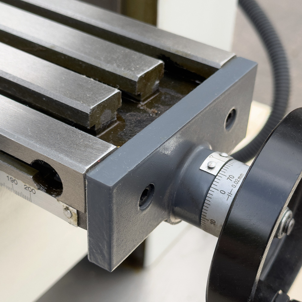 PROMA FVV-30 универсальный фрезерный станок