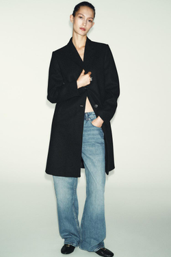 ZARA ПАЛЬТО С ПОДПЛЕЧНИКАМИ ИЗ МЯГКОЙ ТКАНИ, ЧЕРНЫЙ