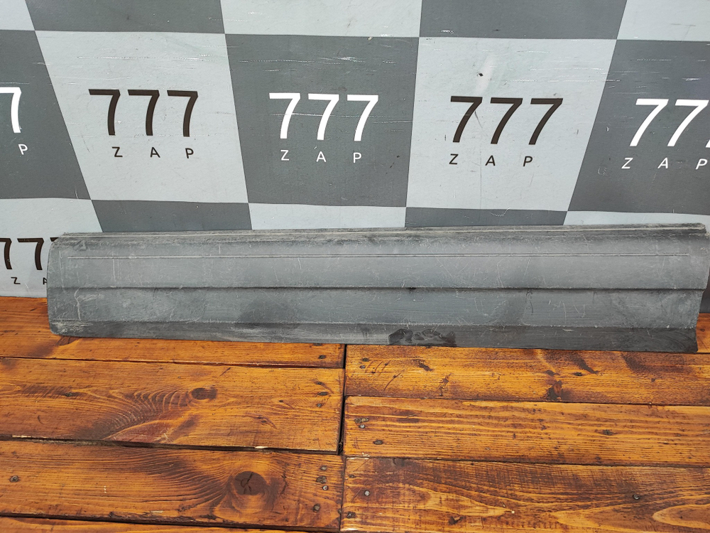 Накладка двери передней правой Volkswagen Tiguan 1 07-18 Б/У Оригинал 5N0854940A