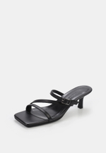 Босоножки // Nata // Black