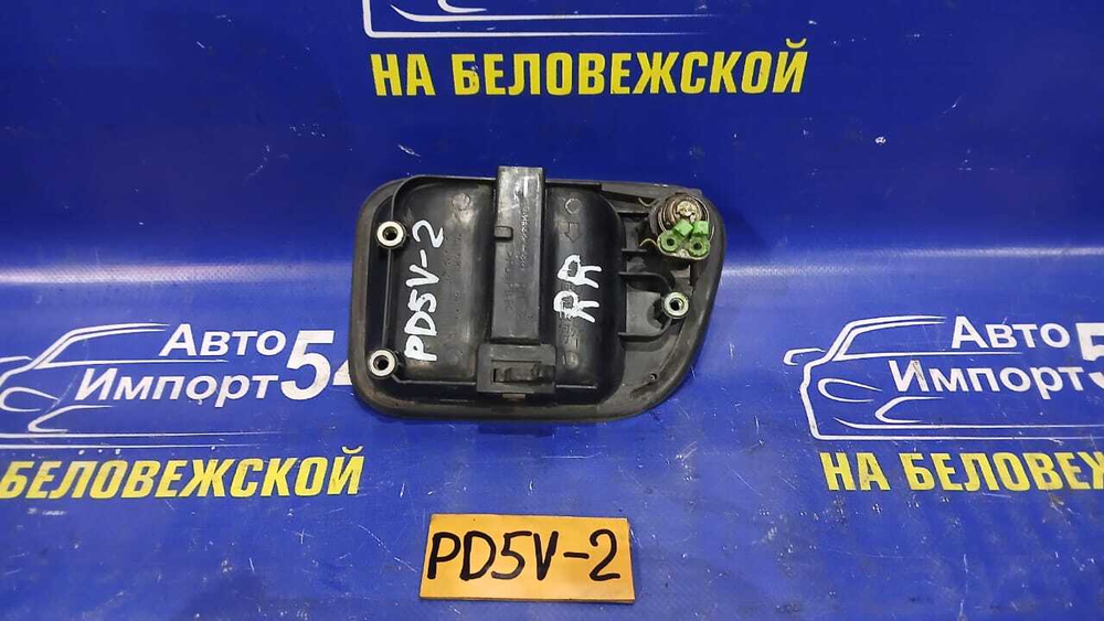 Ручка двери задней правой внешняя MITSUBISHI DELICA 1998