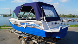 Алюминиевая моторная лодка Berkut L-Fisher