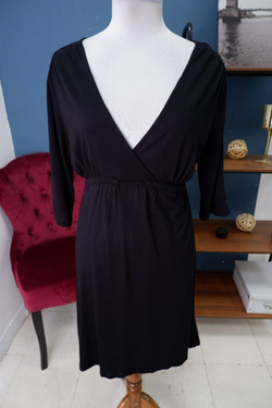 Платье Globus однотонное 46 размер