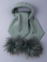 Шарф зимний вязаный с помпонами для детей