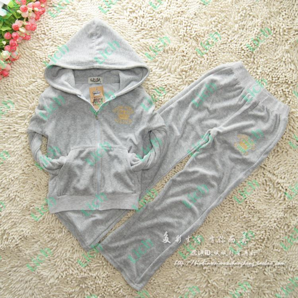 Костюм детский из штанов и кофты с капюшоном