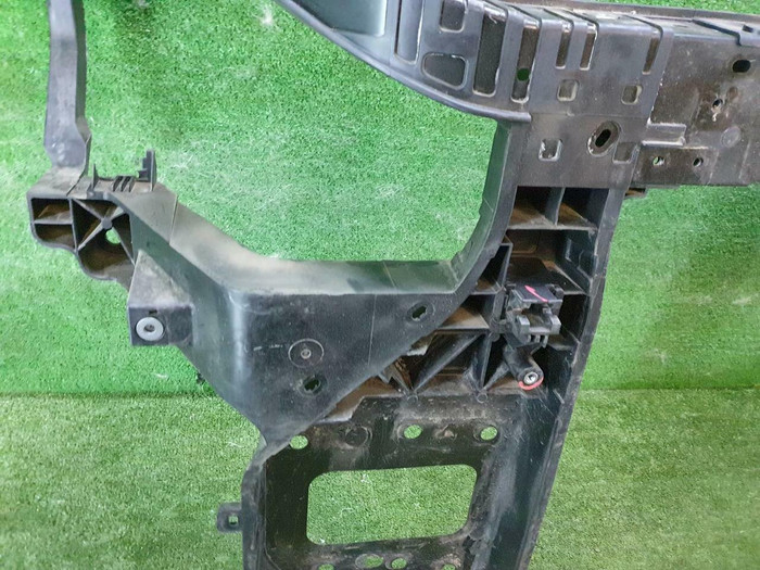 Телевизор Kia Carnival 4 (2020-н.в.)