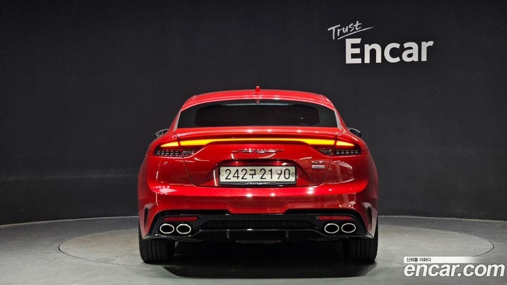 Kia Stinger 2.0 Turbo AWD (04.2020)