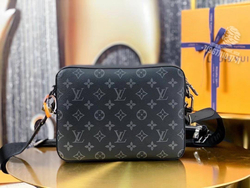 Сумка через плечо/мессенджер Louis Vuitton Trio