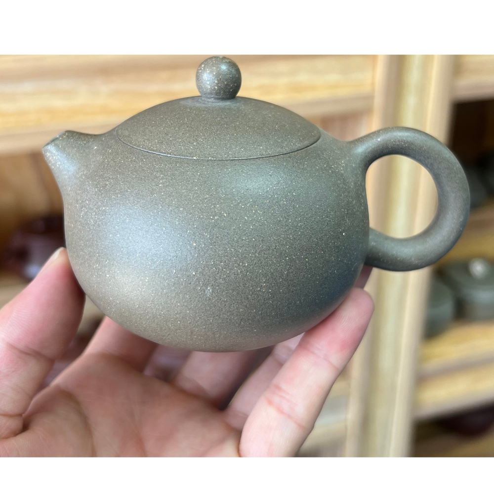 259083 Чайник ИСИН "Красавица Сиши" 200мл, глина зеленый