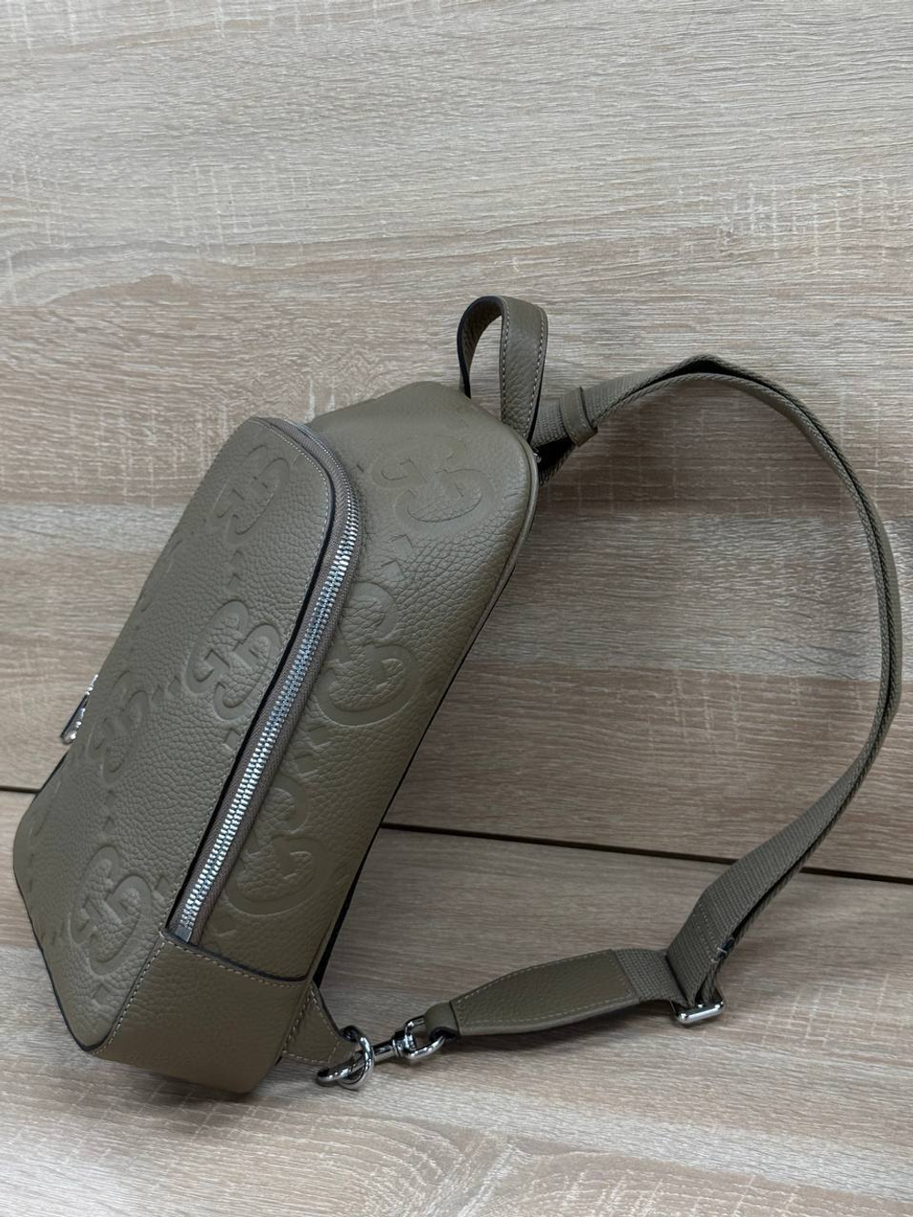 Сумка нагрудная Gucci