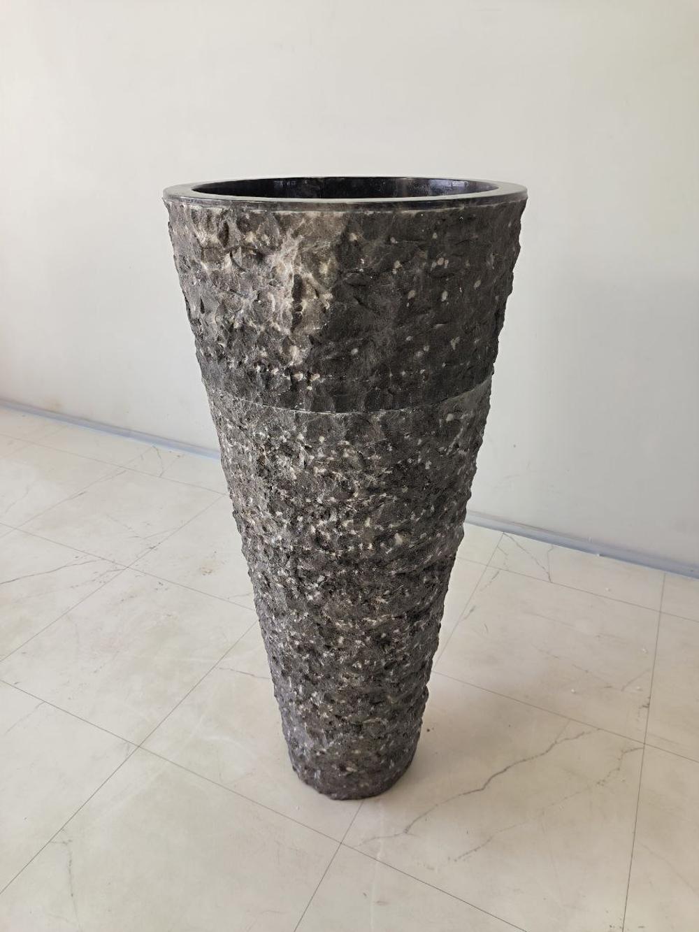 Раковина напольная из мрамора Pedestal Grey Marmo MN-65940 40х40х90 из натурального камня
