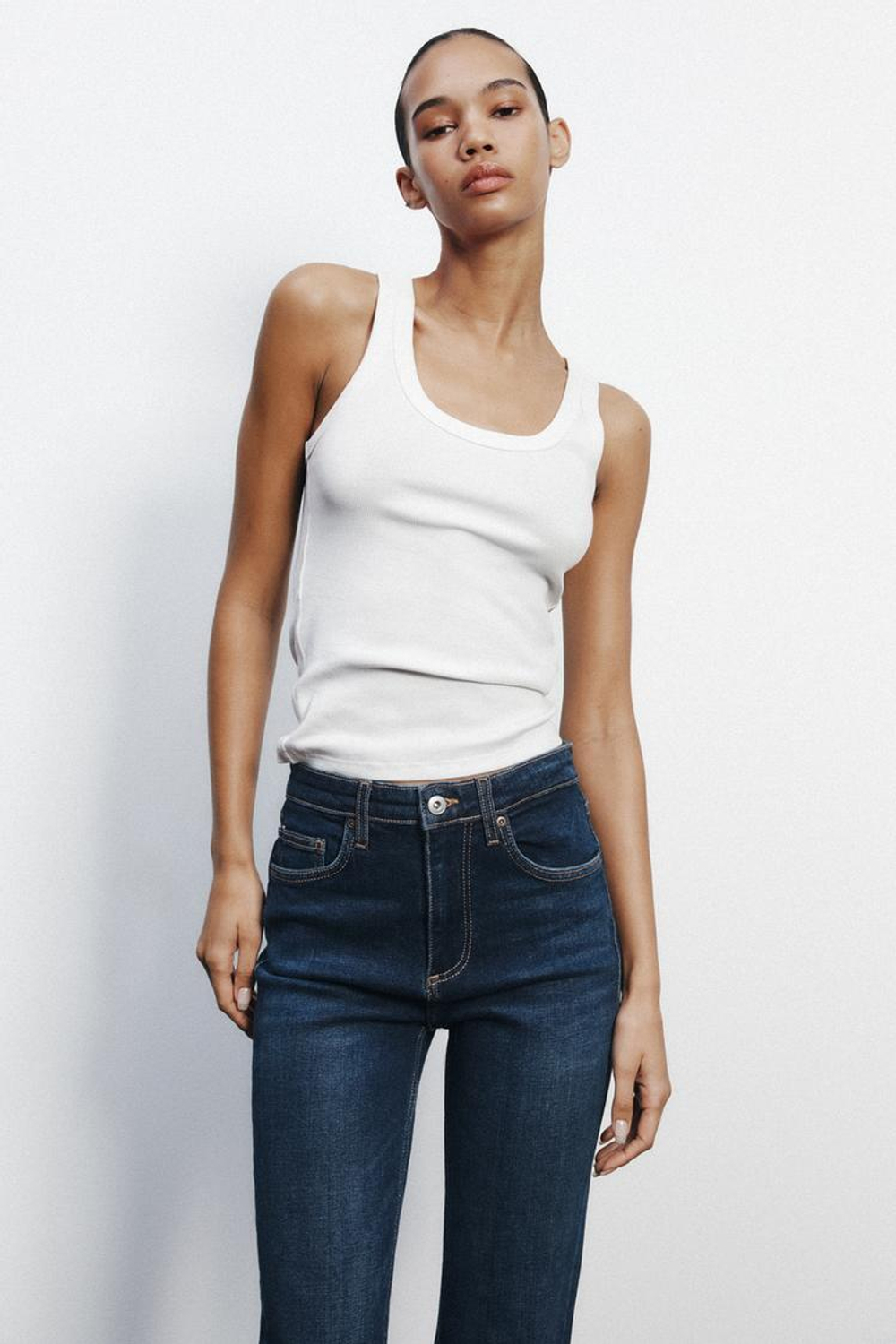 ZARA ДЖИНСЫ TRF CROPPED FLARE С ВЫСОКОЙ ПОСАДКОЙ, ТЕМНО-СИНИЙ