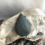 Брошка "Капля"