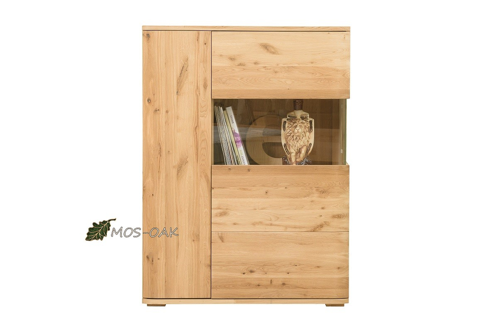 Шкаф с витриной из массива дуба Мидгард-2