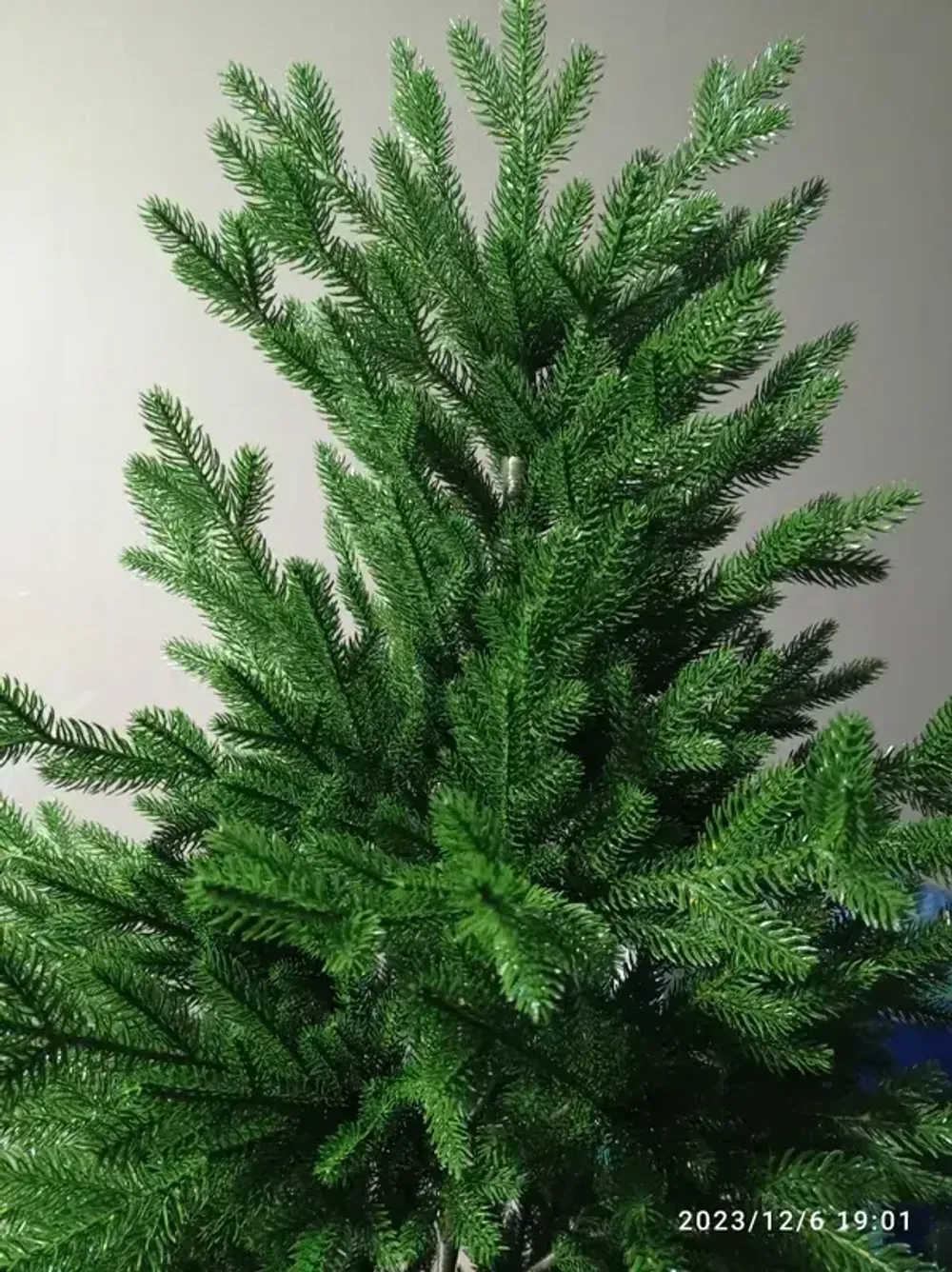 Ель искусственная «Вега» (Литая хвоя) 270 см / 2,7 м